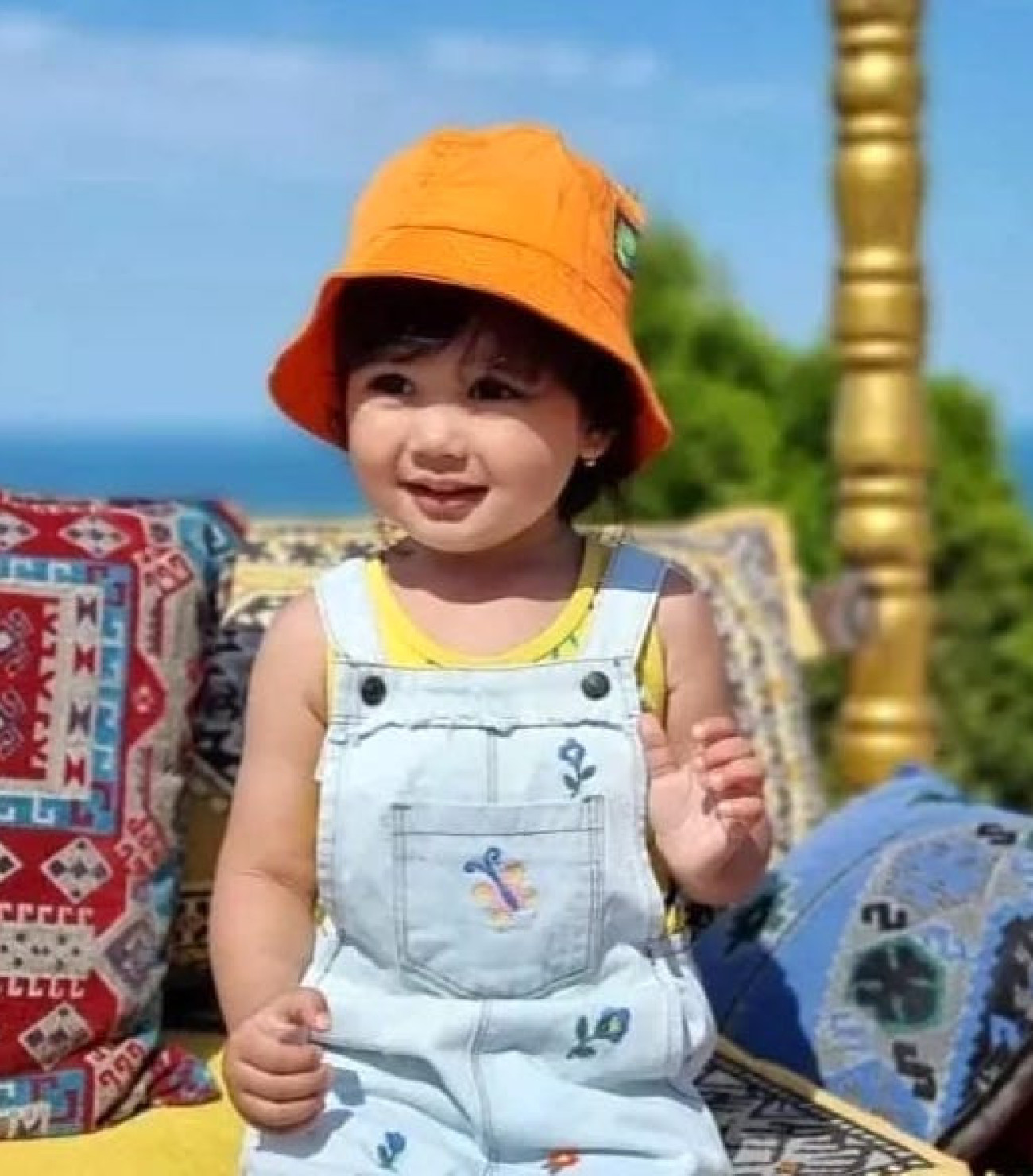 Амина Мирзомуратова